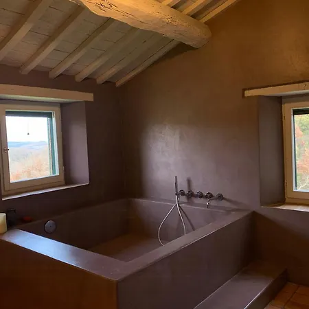 Restored Between Rome And Florence * Parrano